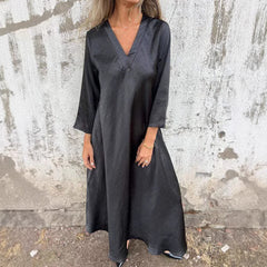 Γυναικείο Μονόχρωμο Βαμβακερό Φόρεμα με V-λαιμόκοψη και μανίκια τριών τετάρτων