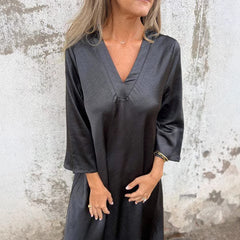 Γυναικείο Μονόχρωμο Βαμβακερό Φόρεμα με V-λαιμόκοψη και μανίκια τριών τετάρτων