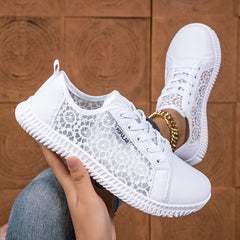 Γυναικεία αναπνεύσιμα μοκασίνια από mesh slip-on