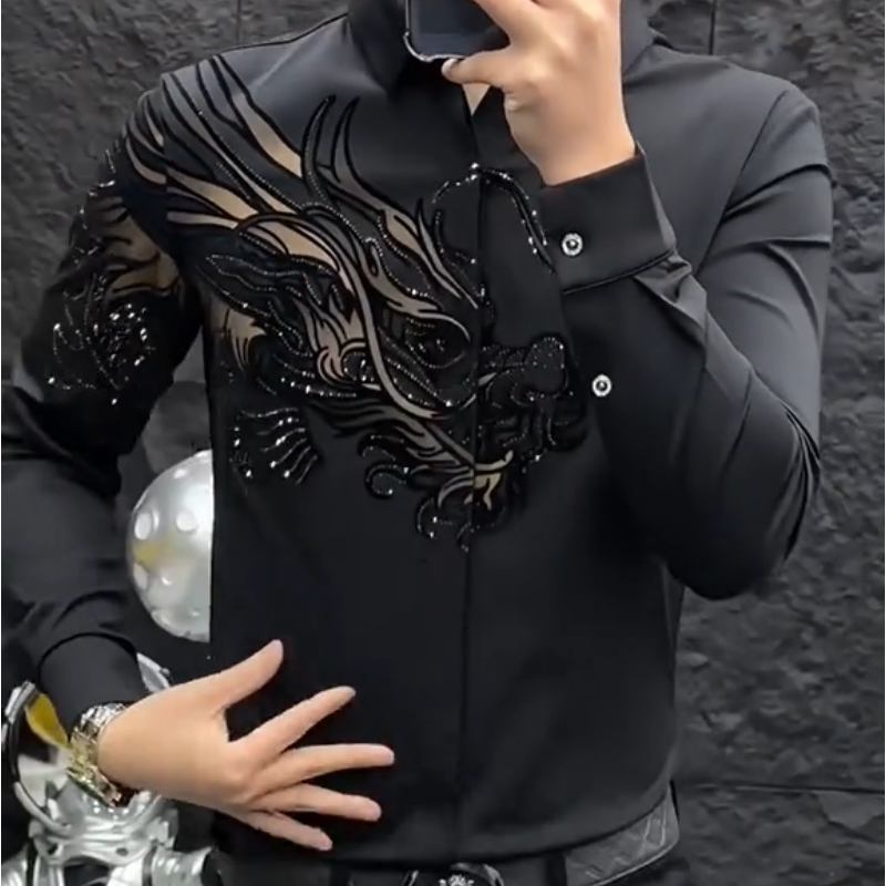 Ανδρικό κομψό πουκάμισο με τύπωμα και στενή εφαρμογή